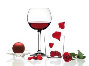 減腰路上的甜蜜陷阱 酒精飲料如何阻礙你的纖腰目標(biāo)